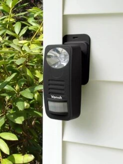 Vanish Deer Chaser™