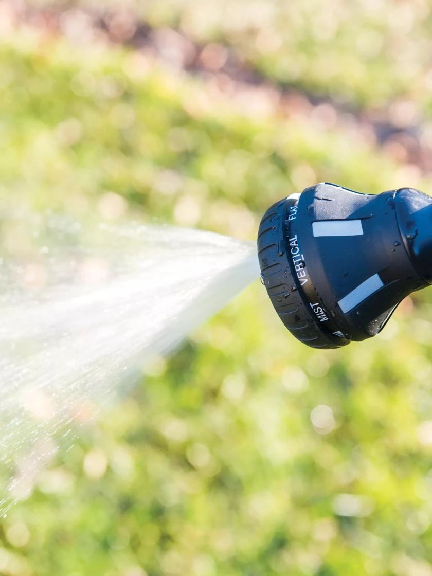 18” 8-Pattern Rotating Water Wand With Cork Handle - Image 12